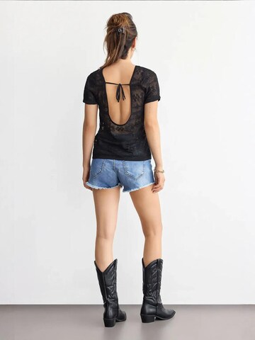 Hiccup Shirt in Zwart