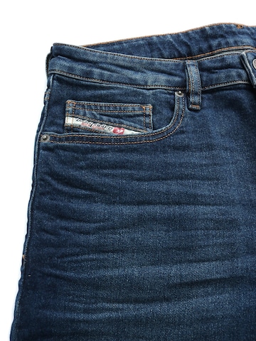DIESEL Slimfit Jeans 'D-LUSTER'‌‌‌‌‌ in Blau