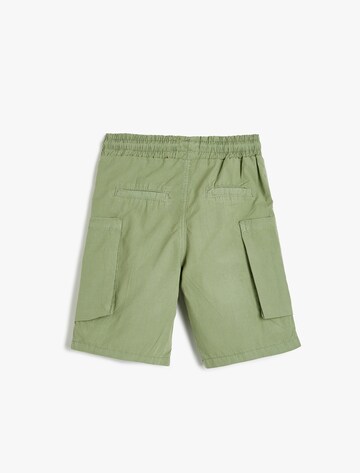 Koton Regular Pants in Green: front