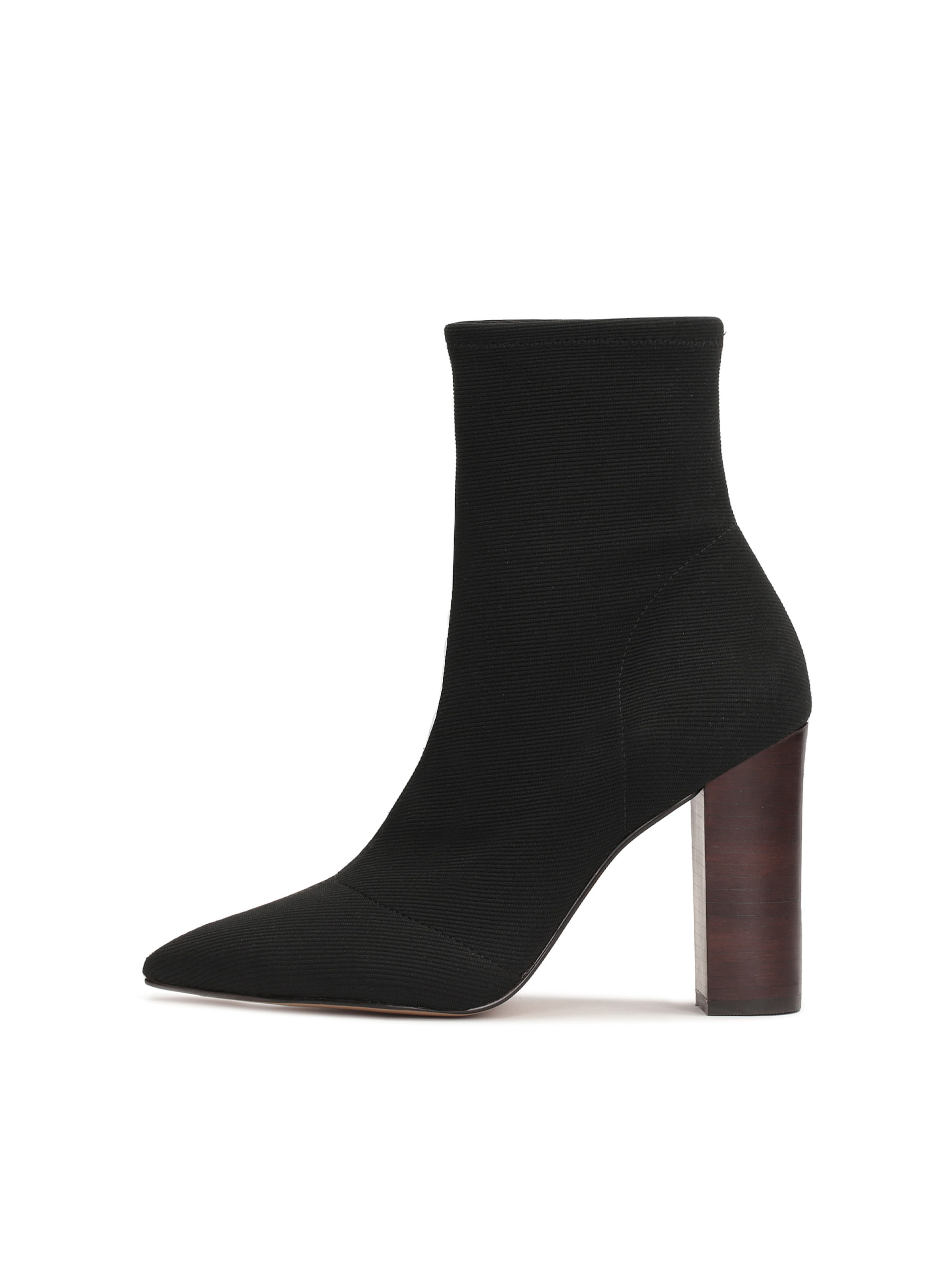 Stivaletto di Kazar in nero: frontale