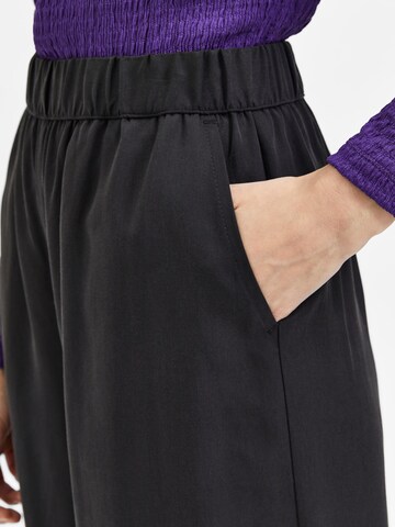SELECTED - Pierna ancha Pantalón en negro