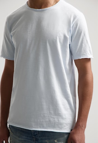 Dstrezzed T-Shirt 'The Mc. Queen' in Blau