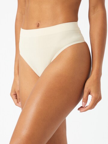 MAGIC Bodyfashion Regular String in Beige: voorkant