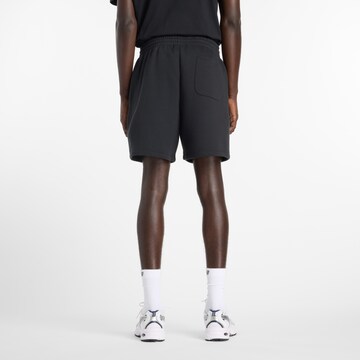 new balance Regular Shorts in Schwarz