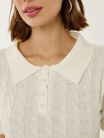 Pull-over Hiccup en blanc