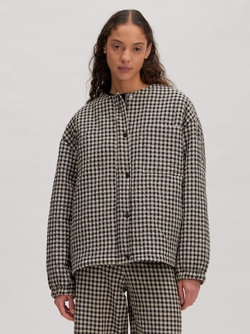 EDITED Tussenjas 'Brooklyn' in Zwart