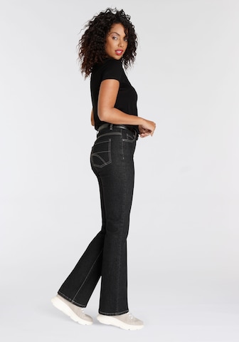 ARIZONA Bootcut Jeans in Schwarz