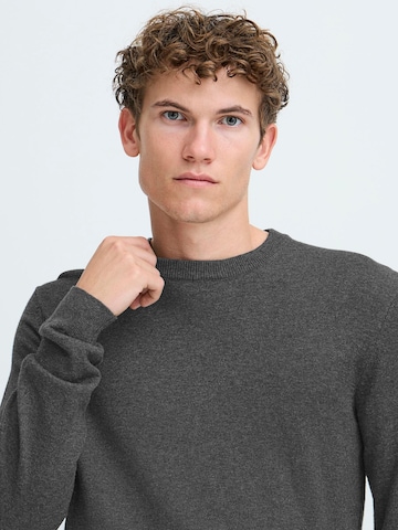 Pull-over ' CFHALFDAN ' Casual Friday en gris