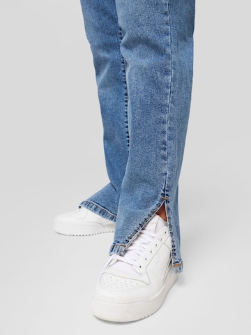 Noisy May Curve regular Jeans 'ZOE' i blå