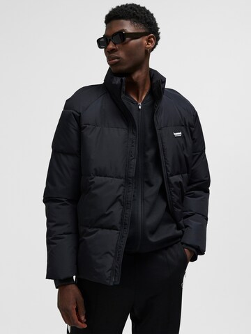 Hummel Vinterjakke i sort: forside