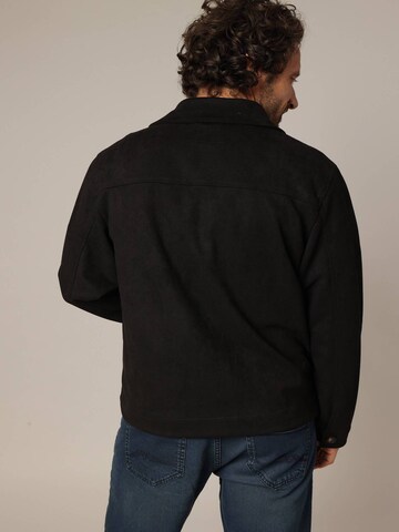 Deeluxe Übergangsjacke 'Crystian' in Schwarz