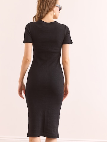 olalook Kjole i sort