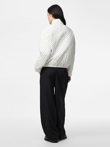 PIECES Between-season jacket 'PCFAMILLA' in White