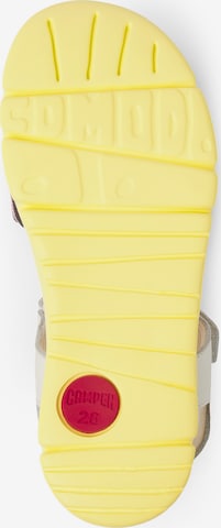 Sandalo 'Oruga' di CAMPER in beige