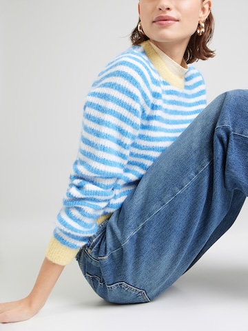 GAP Πουλόβερ σε μπλε