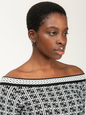 Influencer Strickkleid in Grau