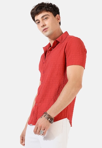 Coupe regular Chemise 'Joseph' Campus Sutra en rouge