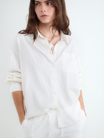 BALMOHK Bluse i hvid: forside