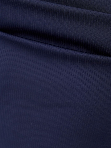 Abito di Hiccup in blu