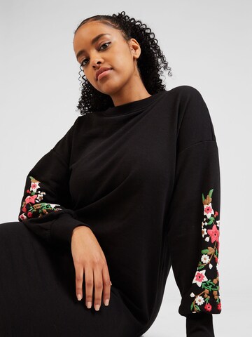 Robe 'NEW CALLA' ONLY Carmakoma en noir