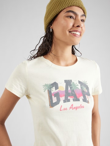 GAP T-Shirt in Beige