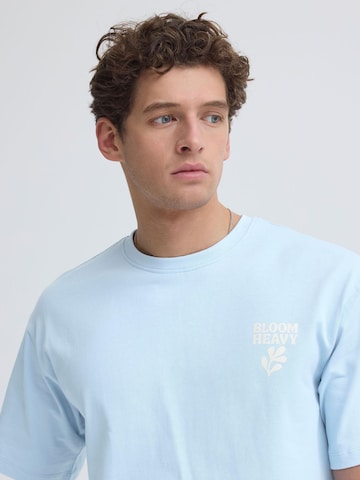 Maglietta ' CFRude Boxy ' di Casual Friday in blu