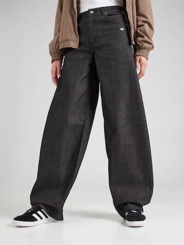 ADIDAS ORIGINALS Baggy Jeans 'ESS' in Black: front
