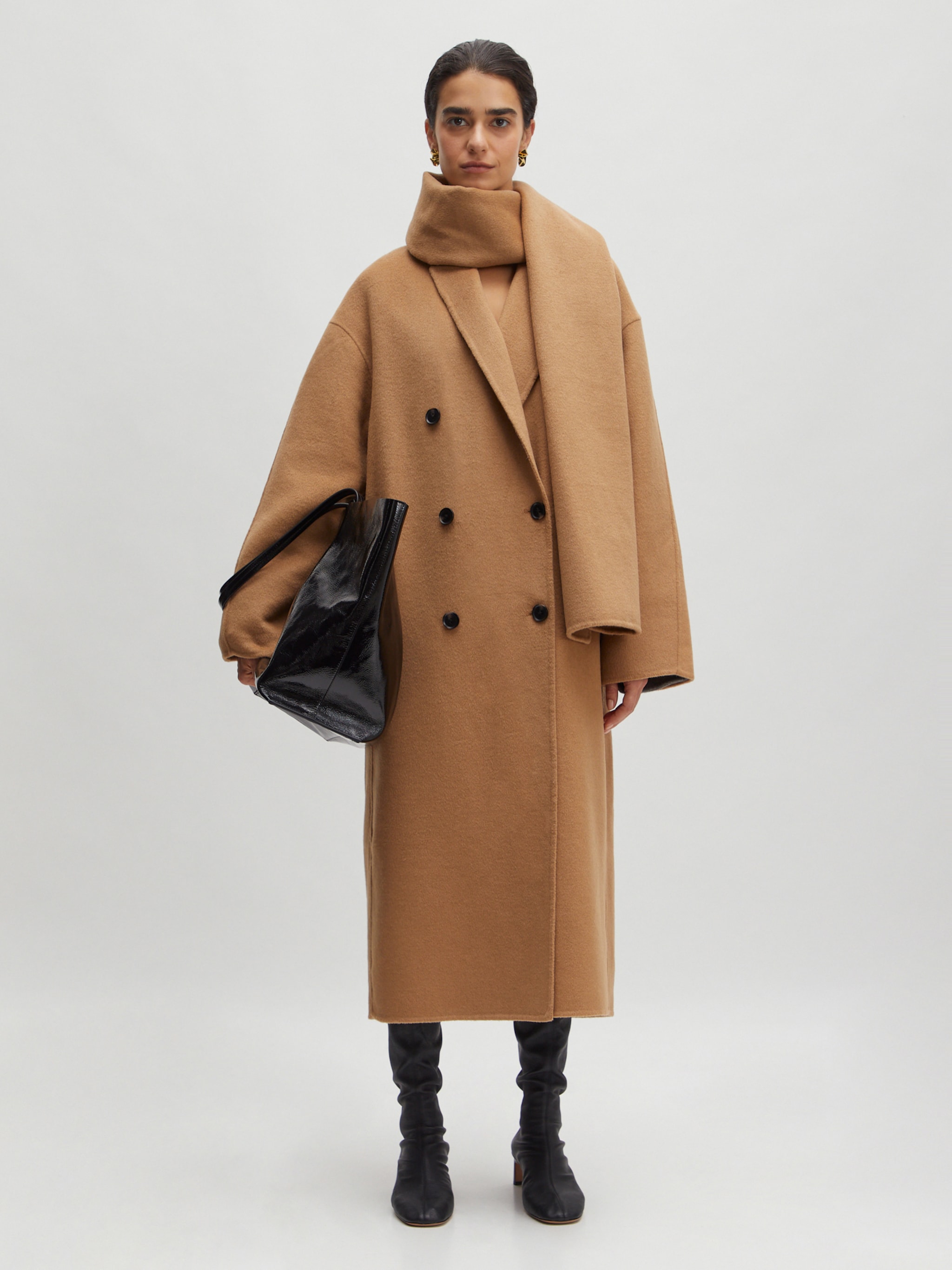 EDITED Producten Tussenmantel 'Carter' Camel