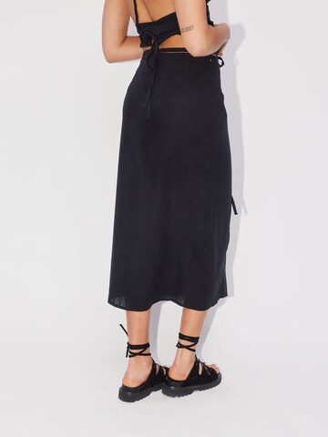 ABOUT YOU REBIRTH STUDIOS Skirt 'Holiday' in Black