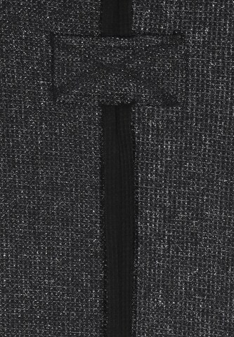 SANIKA Shirt in Zwart