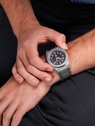 SWISS MILITARY HANOWA Uhr 'Sonoran' in Silber: Vorderseite