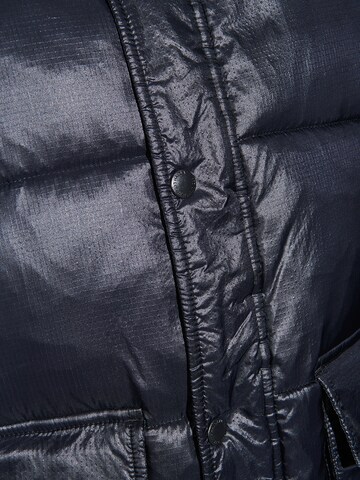 HALO Vest in Black