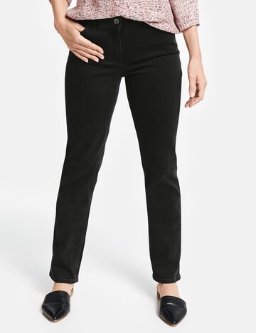 GERRY WEBER Regular Jeans in Grijs: voorkant