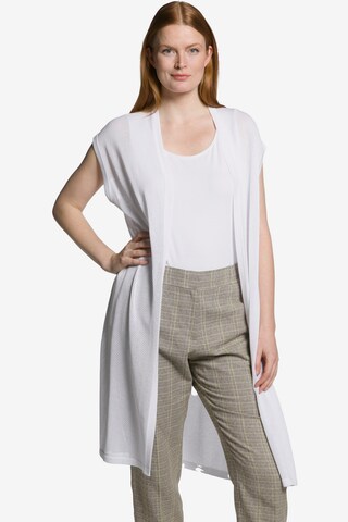 Ulla Popken Knit Cardigan in White: front