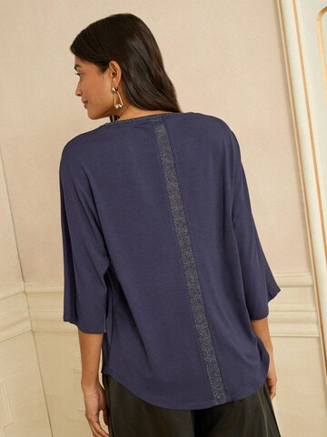 love & roses T-shirt i blå