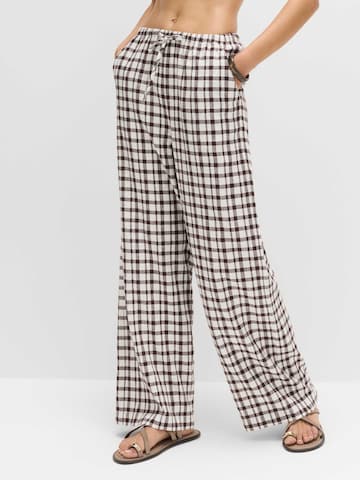 regular Pantaloni di Marks & Spencer in marrone: frontale