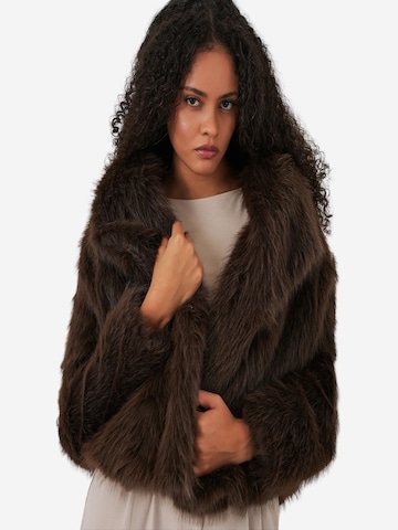 Bigdart - Sobretudo de inverno 'Kunstpelzmäntel' em castanho: frente