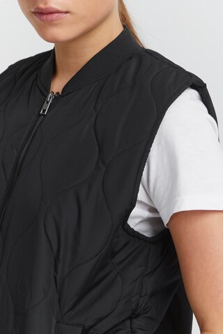 Oxmo Sports Vest 'Svala' in Black