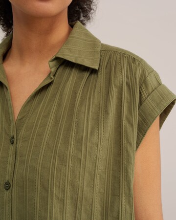 WE Fashion Blouse in Groen