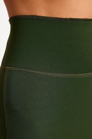 Trendyol Skinny Fit Клин в зелено