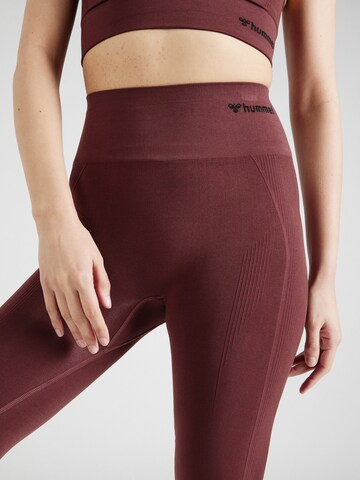 Skinny Pantalon de sport 'Tif' Hummel en marron