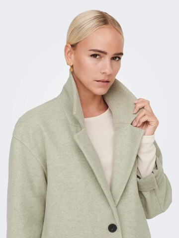 ONLY Between-seasons coat 'Malia' in Green