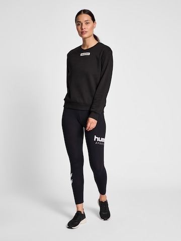 Hummel Skinny Sporthose in Schwarz