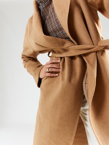 Abercrombie & Fitch Between-seasons coat in Brown