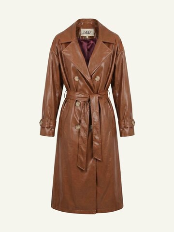 ZUBEK Between-seasons coat in Brown: front