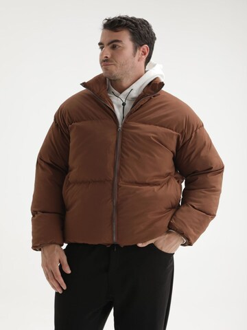 Antioch Between-season jacket in Brown: front