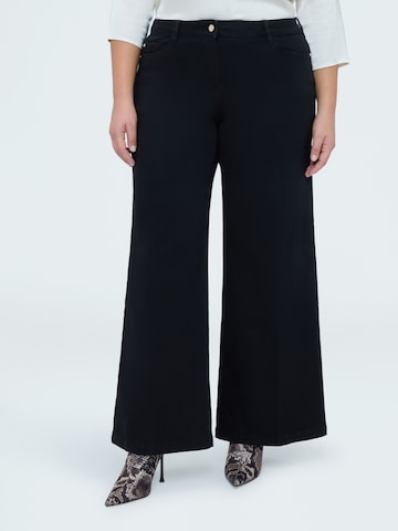 Fiorella Rubino Regular Jeans in Black