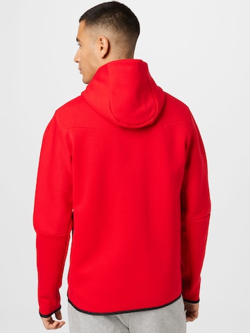 Nike Sportswear - Casaco em moletão em vermelho
