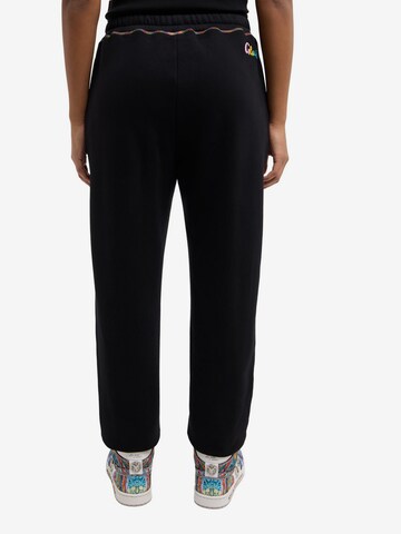 Regular Pantalon ' Deporta ' Carlo Colucci en noir