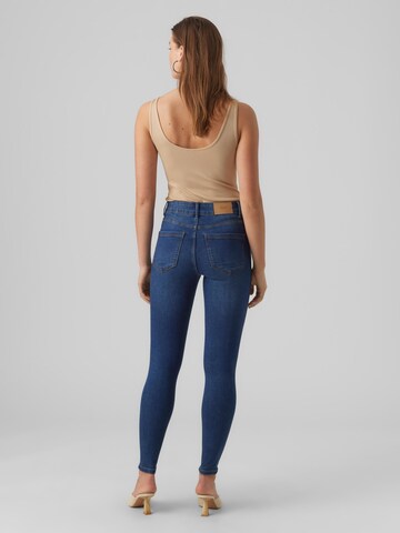 Skinny Jeans 'Sophia' de la VERO MODA pe albastru
